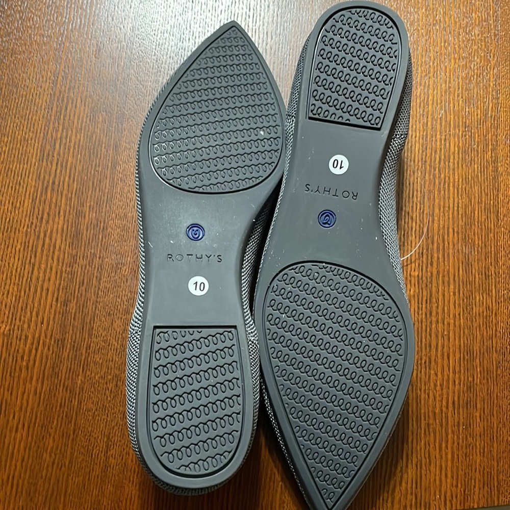 NWOT Rothy’s Size 10 - Picture 2 of 3